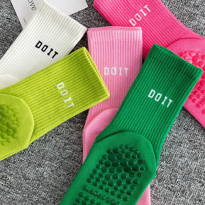 ZenGrip™ Mid-Calf Training Socks